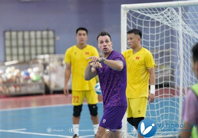 Tuyển futsal Việt Nam luyện tập kỹ năng dứt điểm trước giải vô địch Đông Nam Á 2