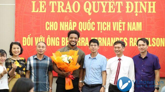 Vẻ đẹp dân tộc Việt Nam