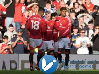 Marcus Rashford được khen ngợi sau khi thăng hạng Brentford.