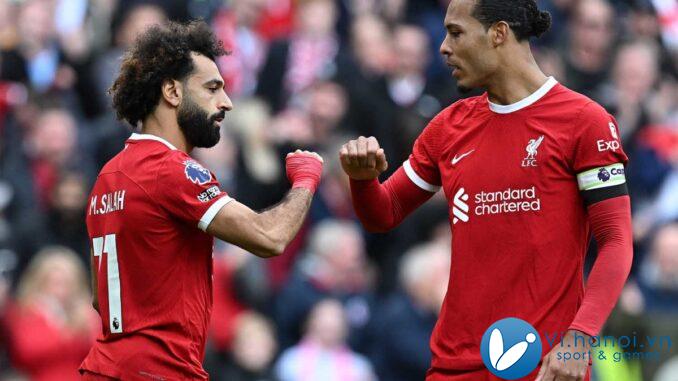 Liverpool đang tiến bộ với Virgil Van Dijk