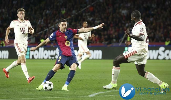 Lewandowski không nghĩ Barca có thể ghi 4 bàn vào lưới Bayern 1