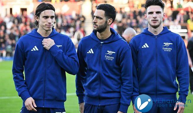 Arsenal sẽ mất cơ hội vô địch nếu thua 1 trước Liverpool