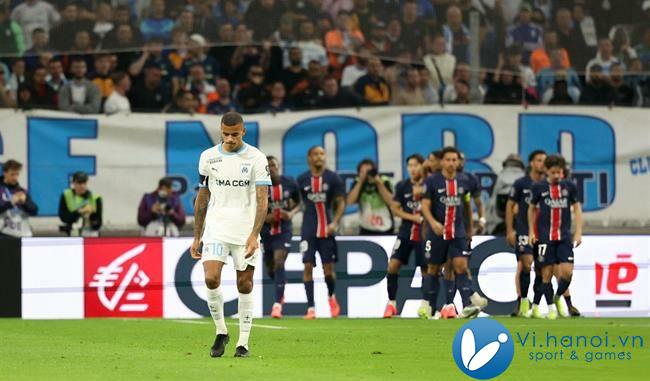 Roberto De Zerbi chỉ trích Mason Greenwood sau trận thua nặng nề trước PSG 1