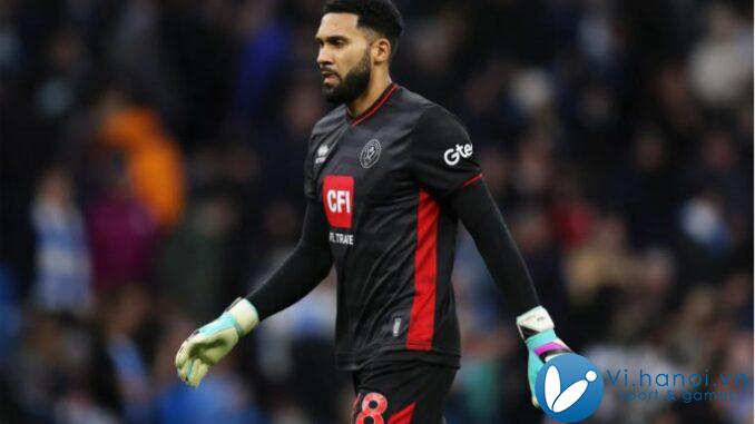 thu-mon-Wes-Foderingham