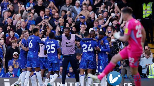 Bình luận trận đấu Newcastle vs Chelsea (2h45 ngày 31/10) Bạn có đòi được nợ không? 2