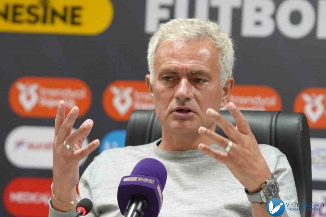 Mourinho Tôi không vui khi thấy Man United chơi thất vọng 1