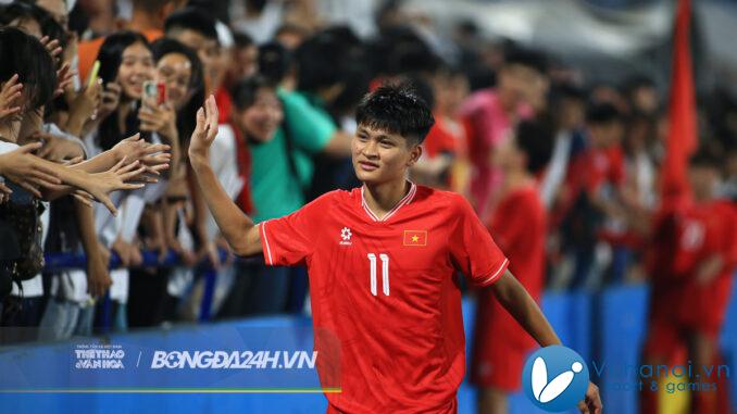 Nguyễn Văn Bách U17 Việt Nam vs U17 Kyrgyzstan ngày 23/10