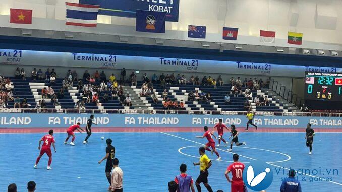 dT futsal Việt Nam thắng Malaysia 2-0