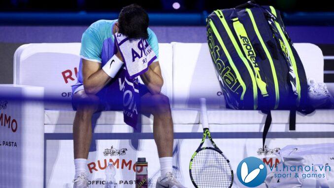 Alcaraz thua sốc trận mở màn ATP Finals 

