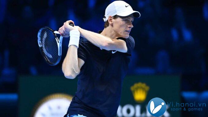 Sinner đã đặt một chân vào bán kết ATP Finals