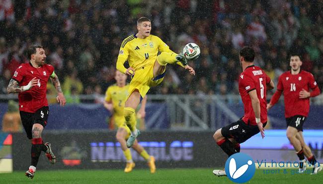 Bình luận Albania vs Ukraine (02:45, 2011) Trận chiến sống còn 2