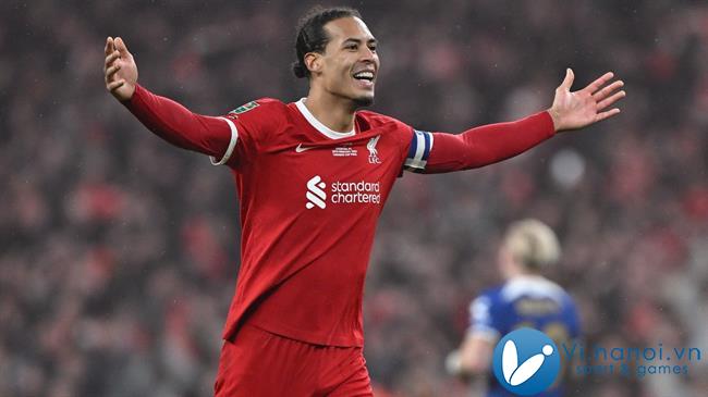 Jose Fonte, cầu thủ bóng đá nổi tiếng Virgil van Dijk.