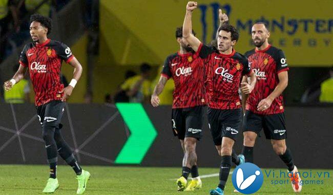 Nhận định Mallorca vs Valencia (03:00, 03/3011) Đánh bại Dơi 1