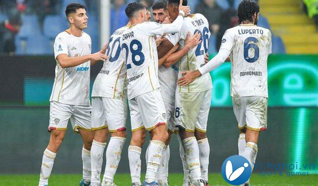 Bình luận Cagliari vs Hellas Verona (02h45, 03/3011) Clash Clash 1