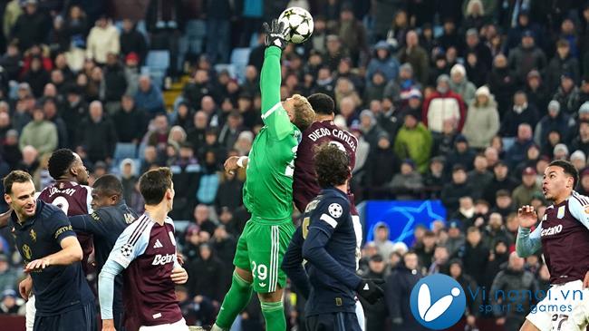 Aston Villa bị từ chối bàn thắng khó hiểu vào lưới Juventus 1