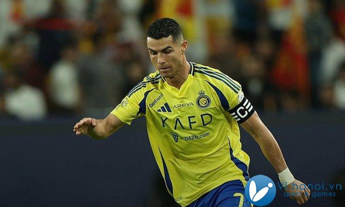 Ronaldo phá kỷ lục ghi bàn khó tin của Messi 1