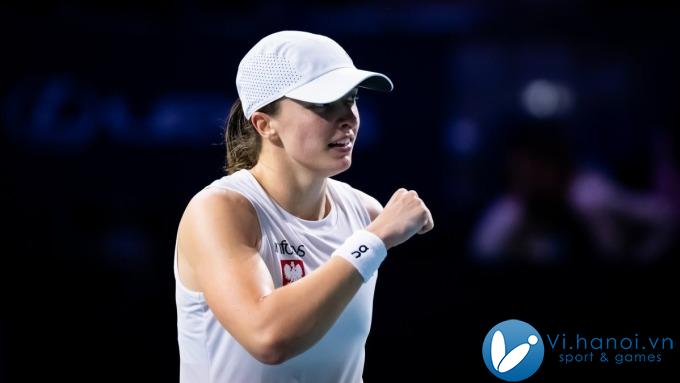 Swiatek mất ngôi đầu bảng WTA vì lệnh cấm thi đấu 1 tháng. Ảnh: Reuters